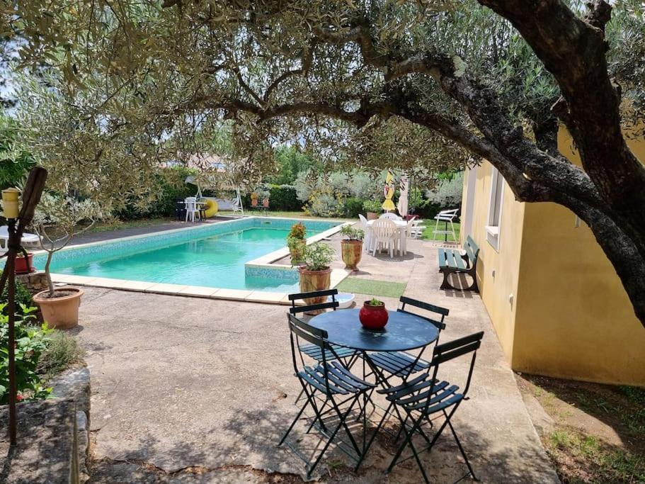 Gite Avec Piscine Au Coeur De La Vallee De La Ceze Saint-Laurent-de-Carnols Eksteriør billede